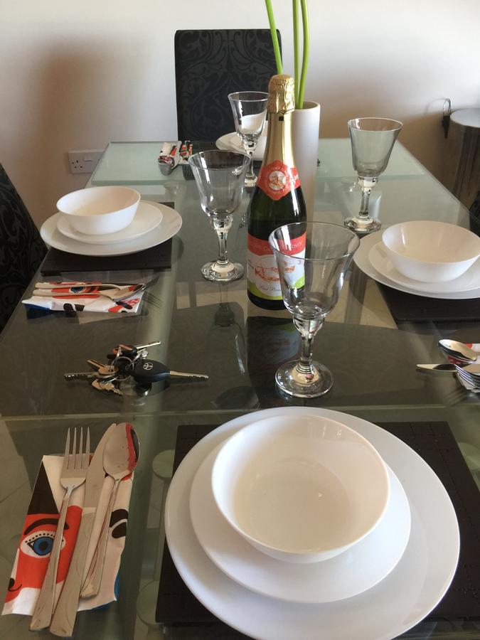 Sky Night Serviced Apartments Cardiff Luaran gambar